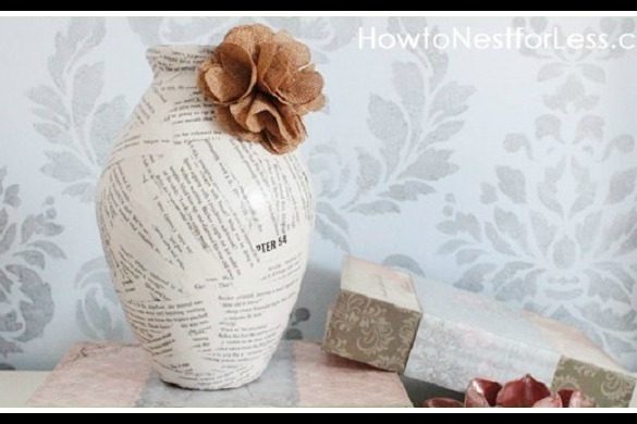 Book Page Vases Upcycling