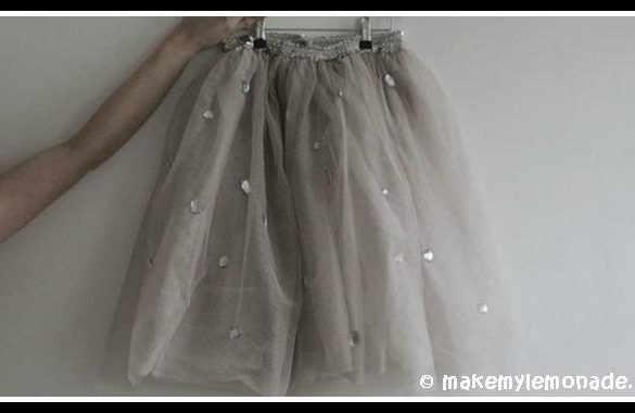 DIY Tutu Skirt Tutorial