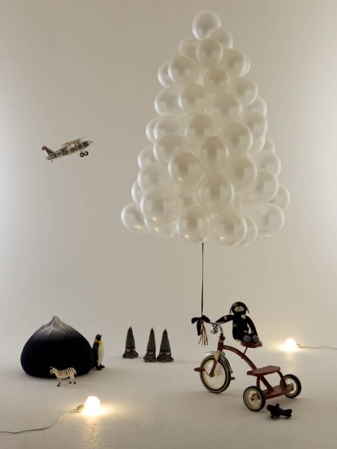 Balloon Christmas Tree DIY Tutorial